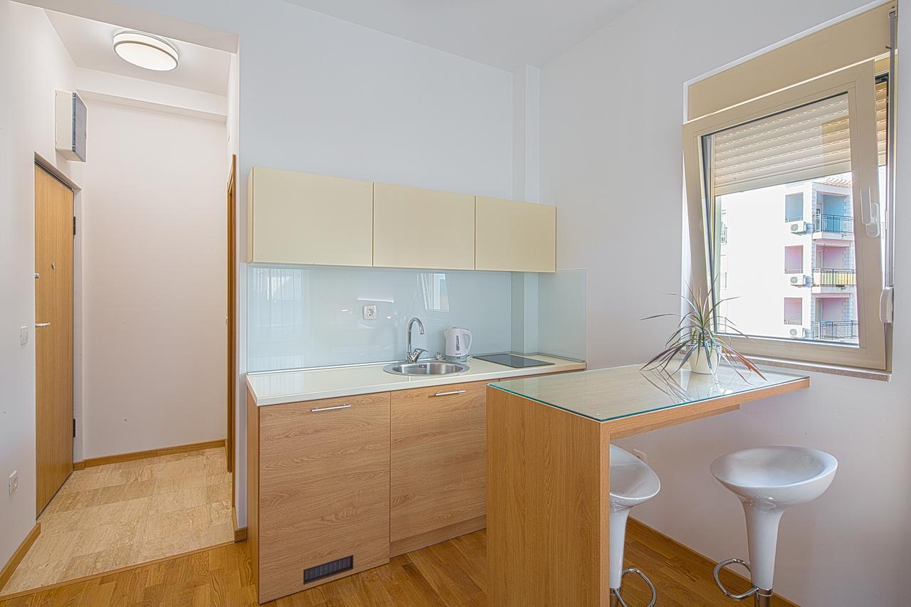 Ferienwohnung Eukaliptus Bečići Exterior foto